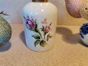 Lot de 4 flacons parfum en porcelaine