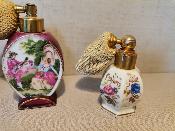 Lot de 3 flacons parfum en porcelaine