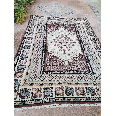 Tapis fait main tunisien